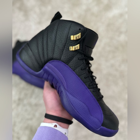 Air Jordan 12 Retro OG ‘Court Purple’ - Picture 9 of 10